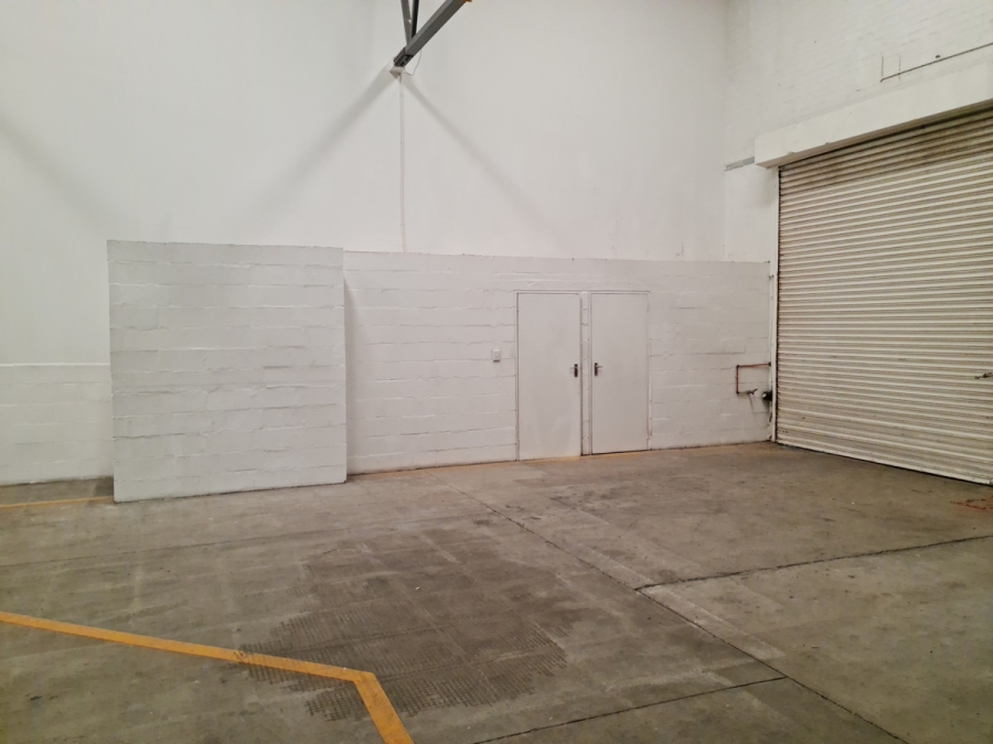 To Let commercial Property for Rent in Gants Plaza Western Cape